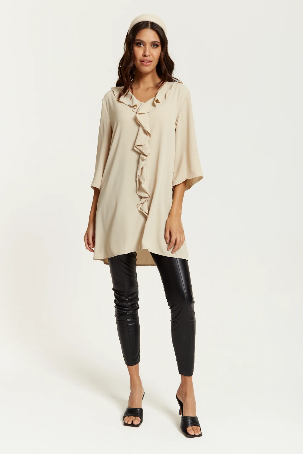 Hoxton Gal Relaxed Fit 3/4 Sleeve Frilled Front Detail Tunic 3 Hoxton Gal Relaxed Fit 3/4 Sleeve Frilled Front Detail Tunic