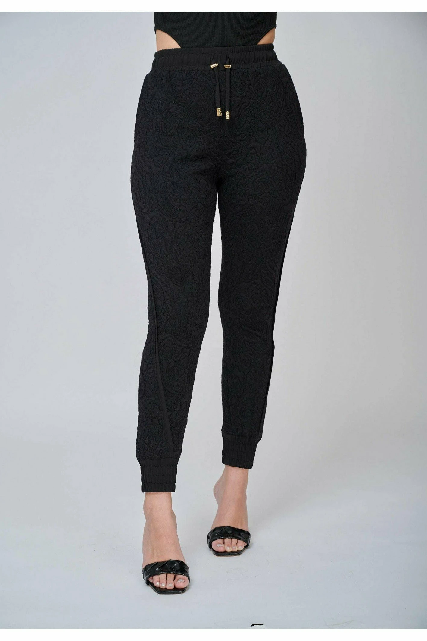 Yan Neo London The Thalia Black Jersey Jacquard Luxe Jogger 4 Yan Neo London The Thalia Black Jersey Jacquard Luxe Jogger - Image 2