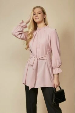 Hoxton Gal Tie Ruffle Neck Top With Tie Waist -Liquorish || Yumi Shop 9ngxYMzh 9201