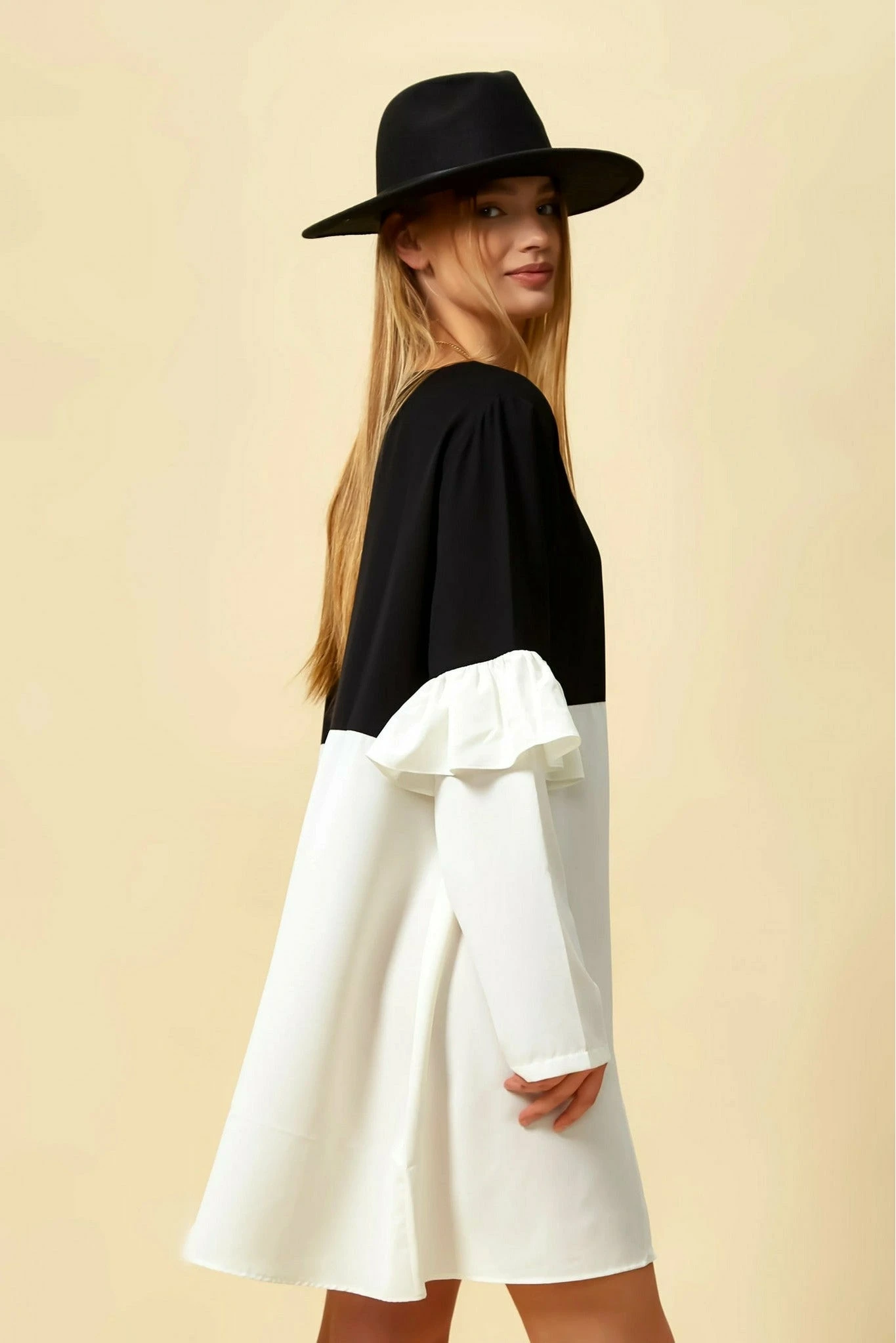 Hoxton Gal Colour Block Top With Frill Sleeve White Blossom 10 Hoxton Gal Colour Block Top With Frill Sleeve White Blossom - Image 8