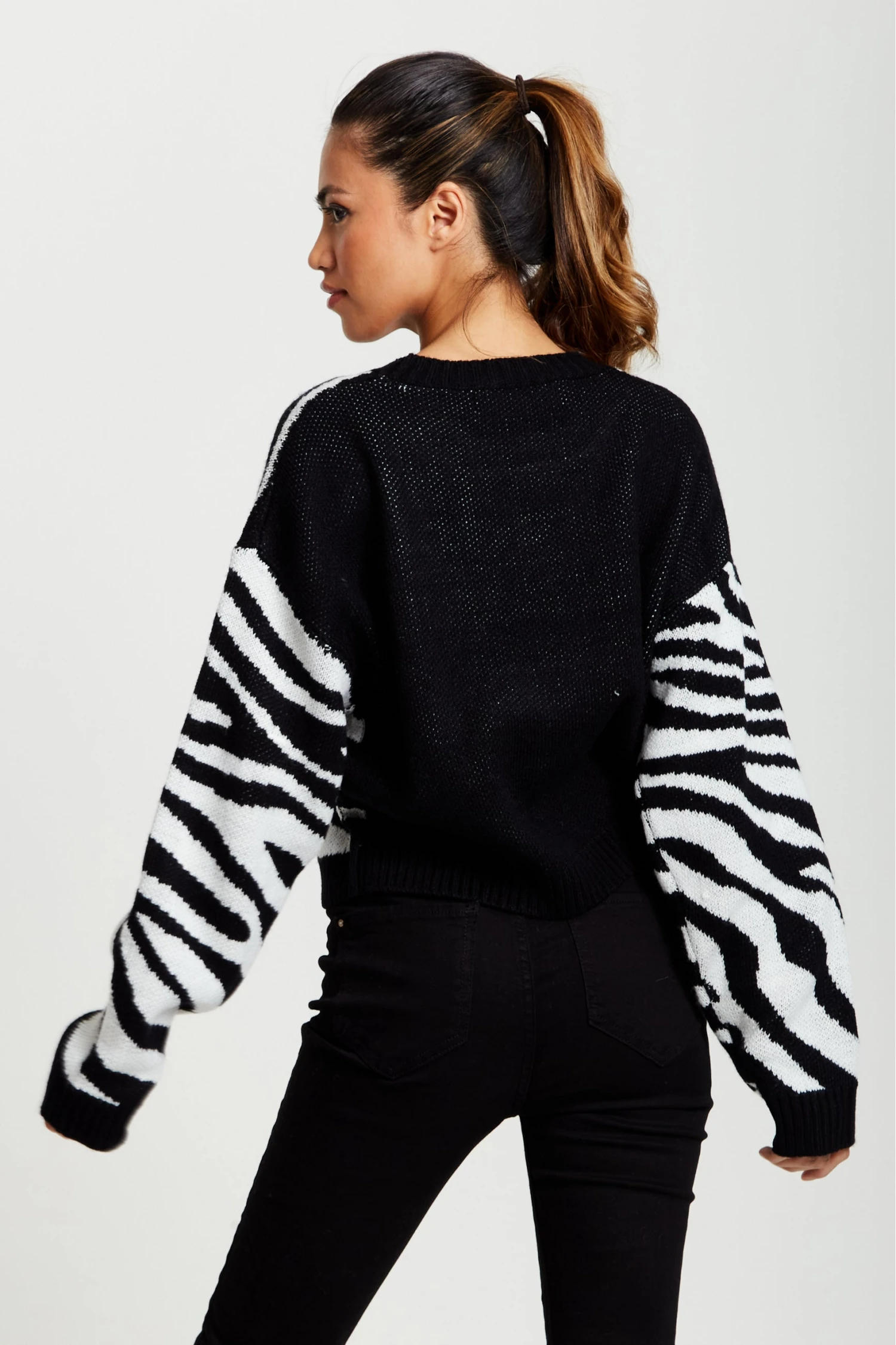 Liquorish Star Jumper In Black And White Zebra Pattern 7 Liquorish Star Jumper In Black And White Zebra Pattern - Image 5
