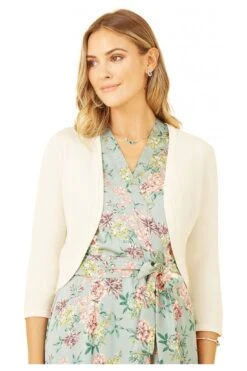 Yumi Ivory Knitted Curve Bolero -Liquorish || Yumi Shop E7OK5wti 14788