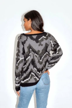 Liquorish Abstract Grey Tones Jumper -Liquorish || Yumi Shop GYCky0Cp 8702