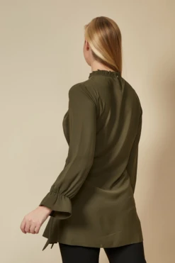 Hoxton Gal Tie Ruffle Neck Top With Tie Waist -Liquorish || Yumi Shop IDPd1e7O 9201