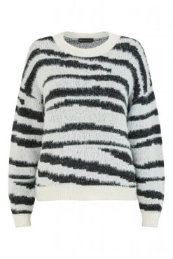 Mela London Zebra Knitted Fluffy Jumper -Liquorish || Yumi Shop JGBUFOr2 13307