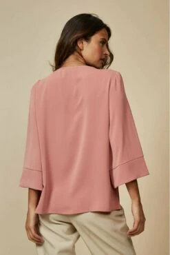 Hoxton Gal Layered Top 3/4 Sleeve With Necklace -Liquorish || Yumi Shop L9T3UL48 9193 91cc7d40 be33 45c3 a883 1e1c306cc58a