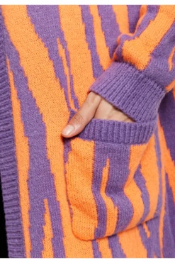 Liquorish Longline Cardigan In Orange And Purple -Liquorish || Yumi Shop R2zJIaHf 12836