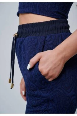 Yan Neo London The Thalia Navy Jersey Jacquard Luxe Jogger -Liquorish || Yumi Shop T1bevBm5 6225