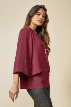 Hoxton Gal Layered Top 3/4 Sleeve With Necklace -Liquorish || Yumi Shop XNbLVzA5 9193