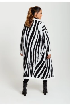 Liquorish Longline Cardigan In Black And White Zebra Pattern -Liquorish || Yumi Shop Xjv1TDVQ 12827
