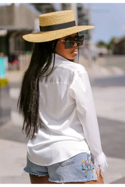 Setsofran London Faux Feather Trim White Blouse -Liquorish || Yumi Shop YUkE6ayh 15718