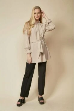 Hoxton Gal Tie Ruffle Neck Top With Tie Waist -Liquorish || Yumi Shop Ztl3rP5B 9201