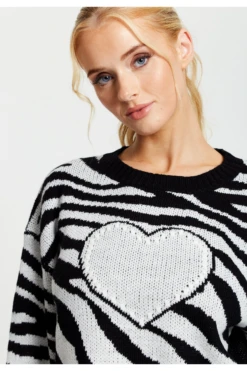 Liquorish Heart Jumper In Black And White Zebra Pattern -Liquorish || Yumi Shop ahQCN4m7 13880