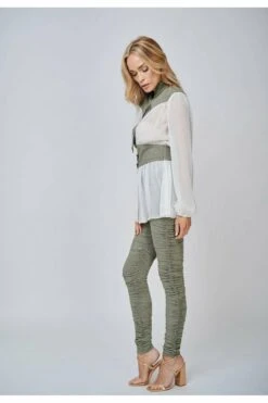 Yan Neo London The Kore Khaki Chiffon Suede Tie-neck Blouse 10 Yan Neo London The Kore Khaki Chiffon Suede Tie-neck Blouse -Liquorish || Yumi Shop e5EHsEbI 6224