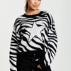 Liquorish Star Jumper In Black And White Zebra Pattern -Liquorish || Yumi Shop foGbNmLM 13891