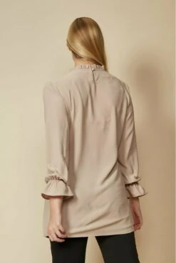 Hoxton Gal Tie Ruffle Neck Top With Tie Waist -Liquorish || Yumi Shop kmzaKnub 9201