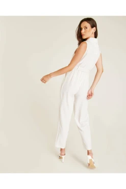 Dusty Pink Lapel Front Sleeveless Jumpsuit | White 8 Dusty Pink Lapel Front Sleeveless Jumpsuit | White -Liquorish || Yumi Shop pTQknDuJ 12197