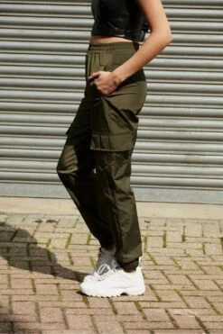 Double Second Khaki Cargo Trousers -Liquorish || Yumi Shop yzebe2OB 11876