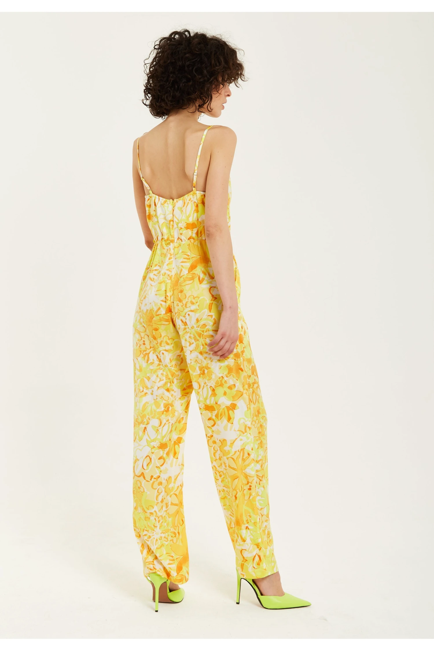 Liquorish Yellow And Orange Floral Print V-neck Jumpsuit 7 Liquorish Yellow And Orange Floral Print V-neck Jumpsuit - Image 5